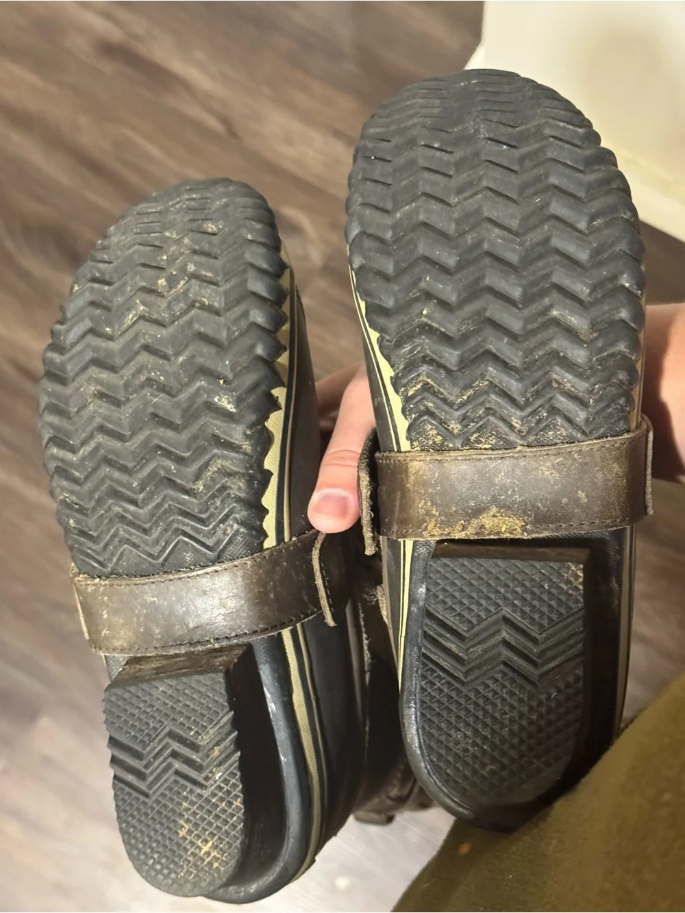 Sorel Conquest Carly boots size 8.5